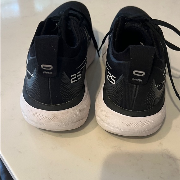ASICS Black and White Running Shoes - Picture 3 of 4
